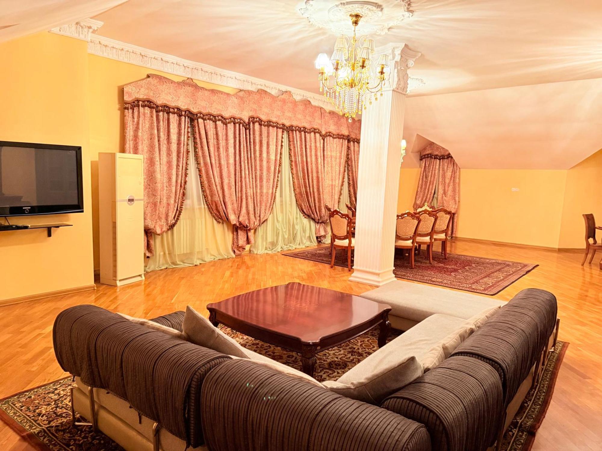 Retro Palace Ташкент Номер фото
